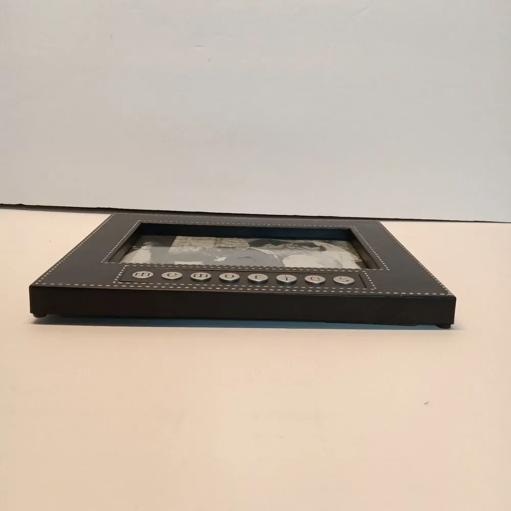 Picture Frame Black Silver Painted Border Free Standing Memories Holds 4x6 Pic